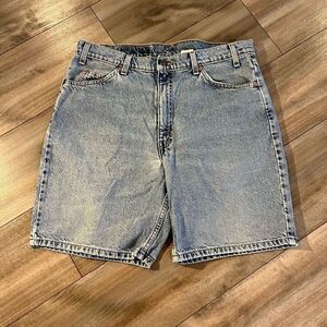Vintage Levi 550‎ Light Wash Denim Shorts Men 36